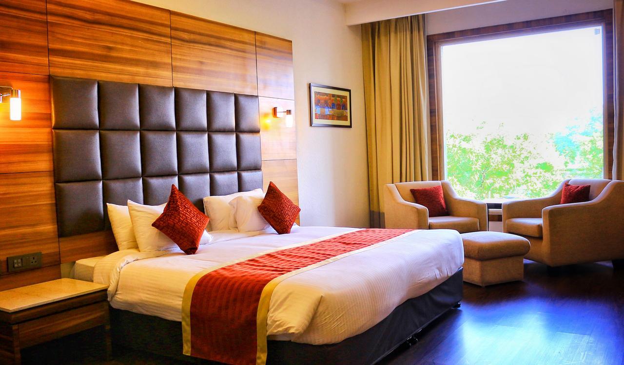 City Park Resort Bahadurgarh Bagian luar foto
