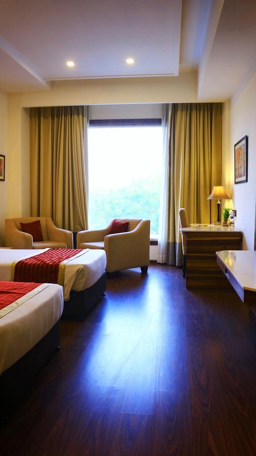 City Park Resort Bahadurgarh Bagian luar foto